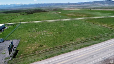 2.5 acres with lots of possibilities. Year round access from - photo 2