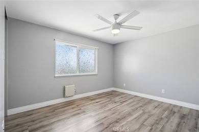 Great 2 story luxury home located in a well established - photo 41
