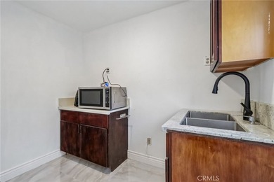 Great 2 story luxury home located in a well established - photo 44