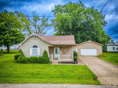 Welcome home to this spacious 2-bedroom, 1.5-bath residence - photo 1