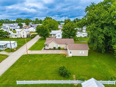 Welcome home to this spacious 2-bedroom, 1.5-bath residence - photo 9