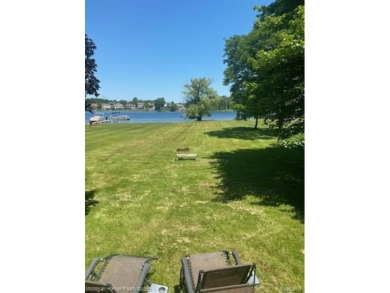 Lake Lot For Sale in Wixom, Michigan