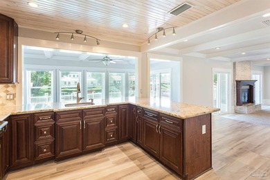 LIVE THE FLORIDA WATERFRONT DREAM!! Have you been waiting for - photo 8