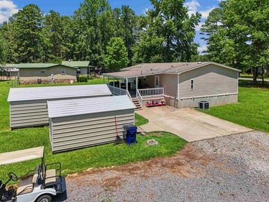 Discover the perfect blend of comfort, space, and lake living! - photo 18