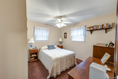 Meticulously maintained with pride of ownership, this sun - photo 19