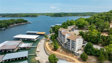 Imagine waking up to spectacular lake views every day in this - photo 24