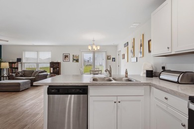 Welcome to 903 Freestyle Court, a beautifully maintained - photo 25