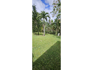 Welcome to this charming two-bedroom, two-bathroom villa in the - photo 31