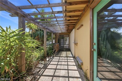 AMAZING OPPORTUNITY to own in highly desirable Yacht Club Colony - photo 33