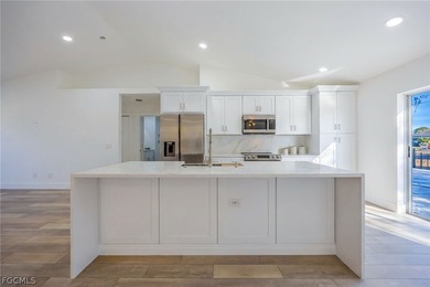 Nestled in NW Cape Coral, this beautifully refreshed 3-bedroom - photo 14