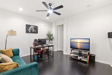 Welcome home to this beautifully remodeled 3-bedroom, 2.5-bath - photo 15