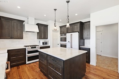 2023 custom single-level home on 21 usable acres with Bacon - photo 22