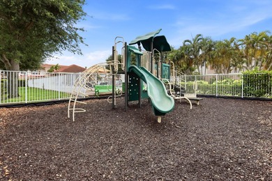 Welcome home to this beautifully remodeled 3-bedroom, 2.5-bath - photo 23