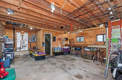 Lake living meets opportunity in Eddy Bay Cove! Perfectly - photo 26