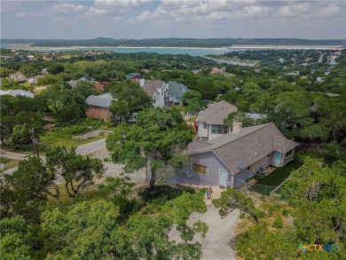 Lake Home For Sale in Canyon Lake, Texas