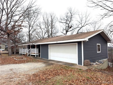 Lake Home For Sale in Linn Creek, Missouri