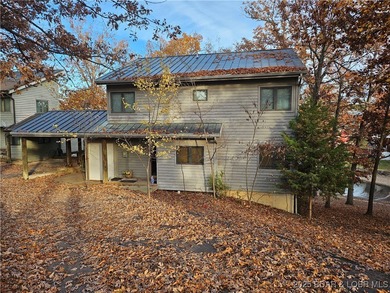 Lake Townhome/Townhouse For Sale in Gravois Mills, Missouri