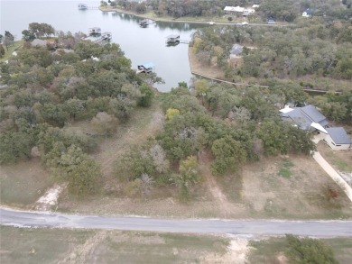 Richland Chambers Lake Lot For Sale in Streetman Texas