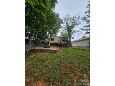 SELLER WILL PAY $1500.00 TOWARD BUYER CLOSING COSTS. Just in - photo 20
