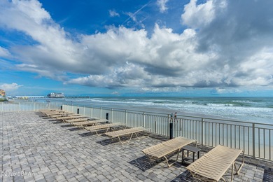 Live the dream at the Daytona Inn Beach Resort! This beautifully - photo 22