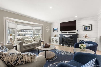 Welcome to this charming and well-maintained 3-bedroom, 3-bath - photo 2