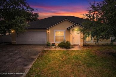 Welcome home to this 4-bedroom, 2-bath home PLUS a dedicated - photo 6