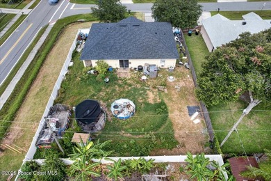 Welcome home to this 4-bedroom, 2-bath home PLUS a dedicated - photo 8