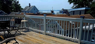 (private lake, pond, coastal) Home Sale Pending in Bronx New York