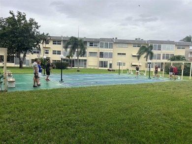 Beautiful one bedroom, one bathroom condo in Lauderhill East in - photo 20