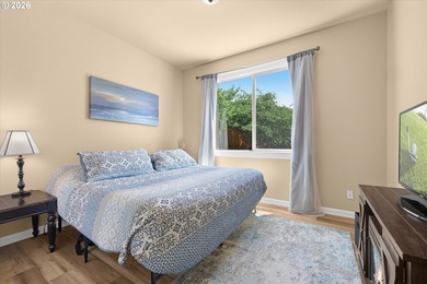 Wake up to golf course views, unwind on the deck at sunset, and - photo 40