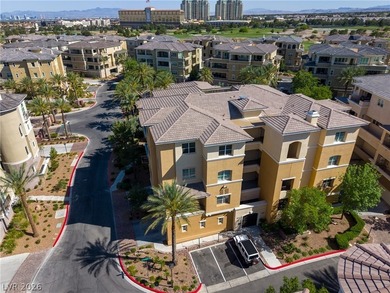 Rare luxury penthouse in the highly sought-after Mira Villa - photo 2