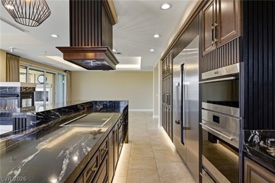 Rare luxury penthouse in the highly sought-after Mira Villa - photo 10