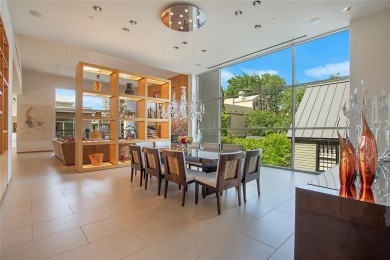 A Modern Architectural Masterpiece in the Heart of the City

