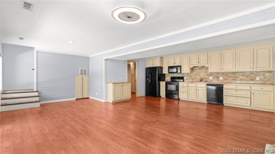 Located at the 3MM of the Big Niangua, this 3-bedroom, 2.5-bath - photo 13