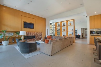 A Modern Architectural Masterpiece in the Heart of the City

