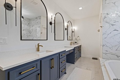 Priced well under appraised value, this is an unbelievable deal! - photo 18