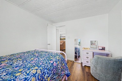 Pride of ownership shines with this beautifully renovated home! - photo 20