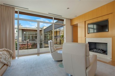 A Modern Architectural Masterpiece in the Heart of the City

