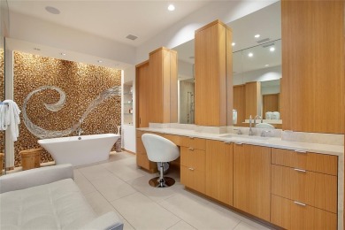 A Modern Architectural Masterpiece in the Heart of the City

