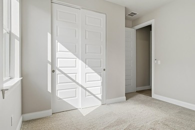 SELLER MOTIVATED!! Experience modern living in this newly built - photo 25