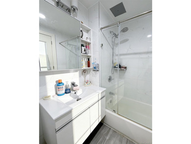 Welcome to this beautifully maintained studio condo located in - photo 6