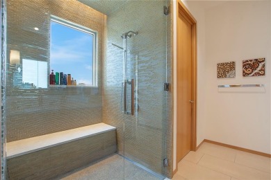 A Modern Architectural Masterpiece in the Heart of the City

