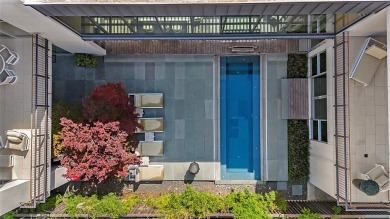 A Modern Architectural Masterpiece in the Heart of the City

