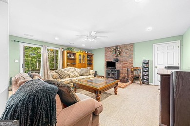 This charming Lake Hartwell home is the ultimate retreat for - photo 33