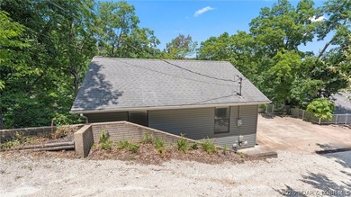 Located at the 3MM of the Big Niangua, this 3-bedroom, 2.5-bath - photo 37