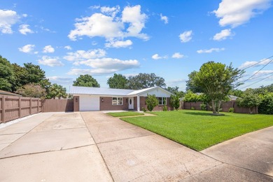 This impeccably renovated home is ready to move in! From the - photo 2