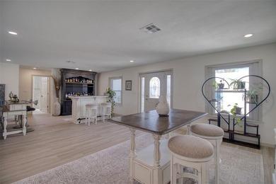 DIRECT GULF ACCESS * INGROUND POOL * BOAT LIFT* NO HOA! This - photo 5