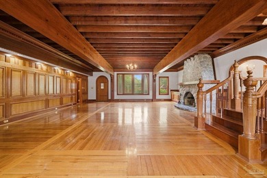 Steeped in Pensacola history, 8621 Rosemont Dr is a rare - photo 4