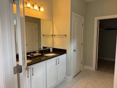 Welcome to your luxurious coastal retreat at 2402 Via Palma - photo 11