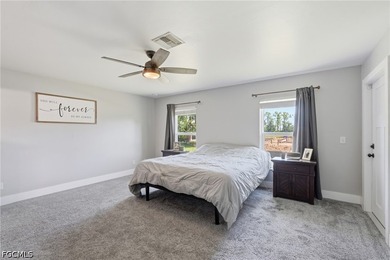 Welcome to this beautifully maintained 3 bedroom, 2 bathroom - photo 14